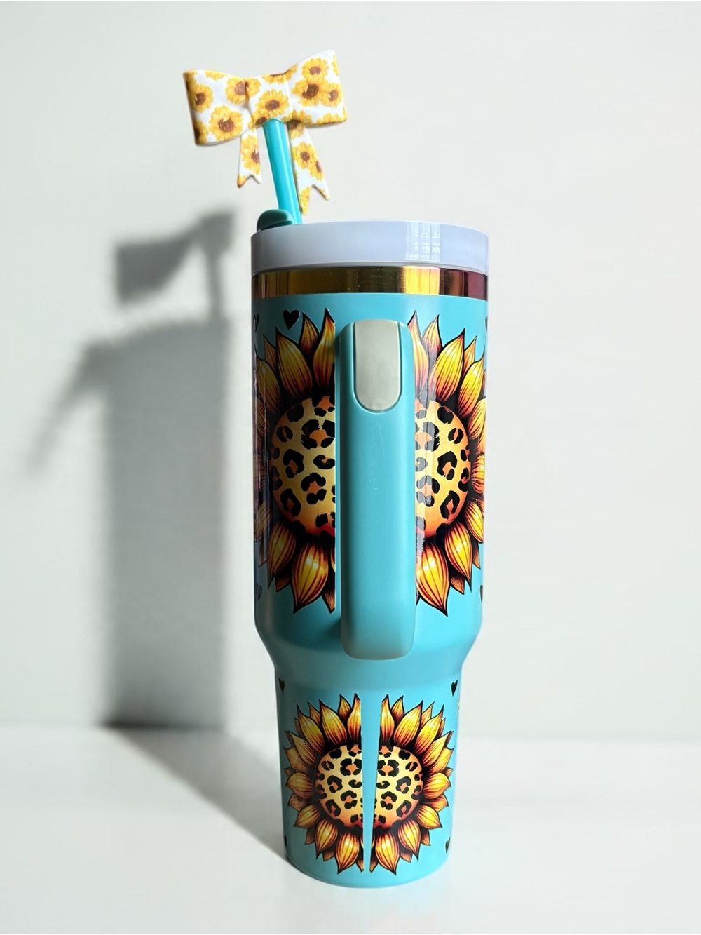 NEW 40 oz Handmade Sunflower Tumbler with Handle, Straw & Bow Topper - Picture 4 of 4